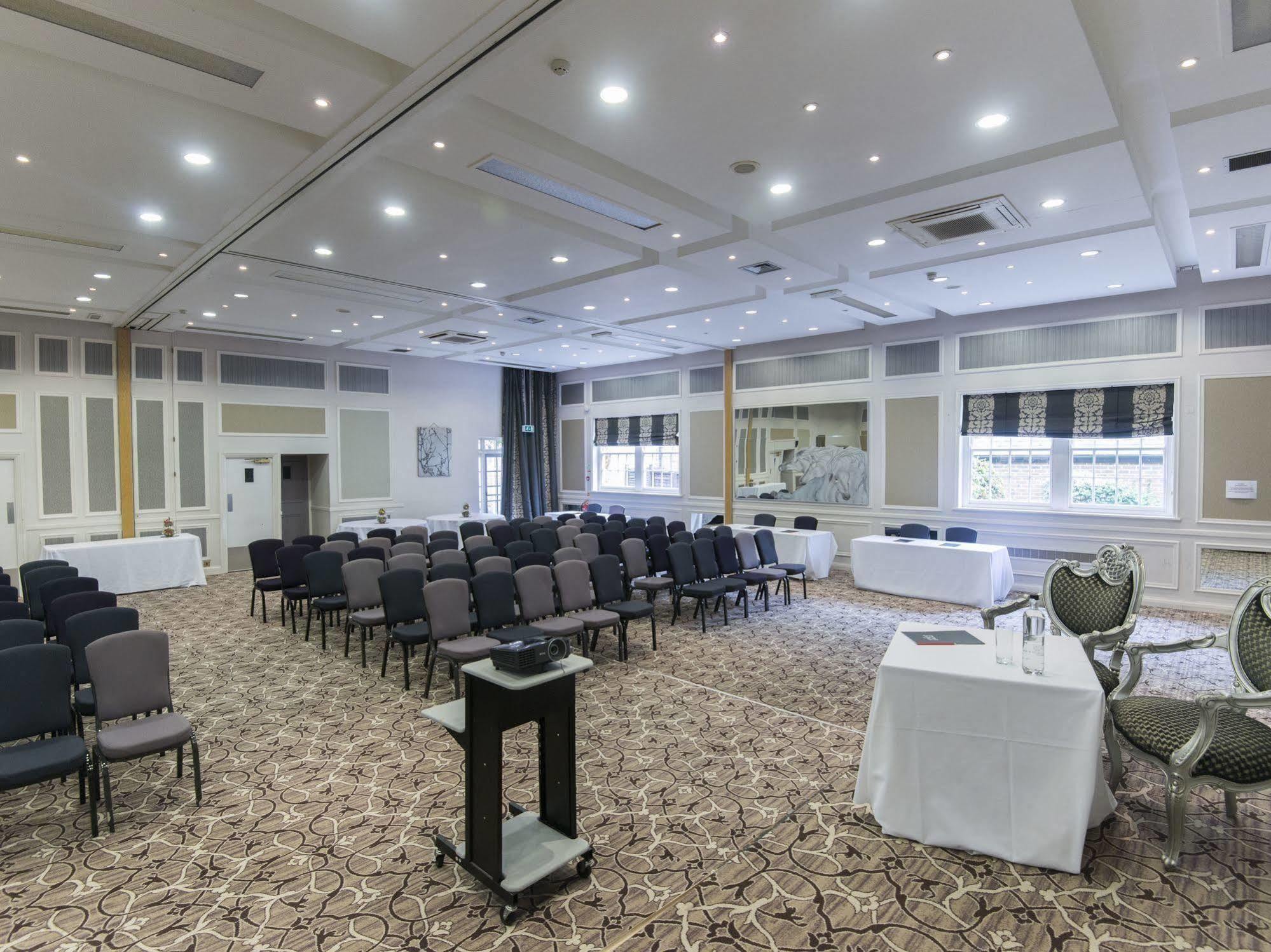 The Spread Eagle Hotel Thame Dış mekan fotoğraf